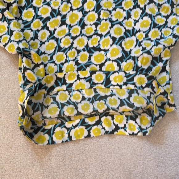 Diane von Furstenburg Grania Silk Floral Top - Picture 13 of 13